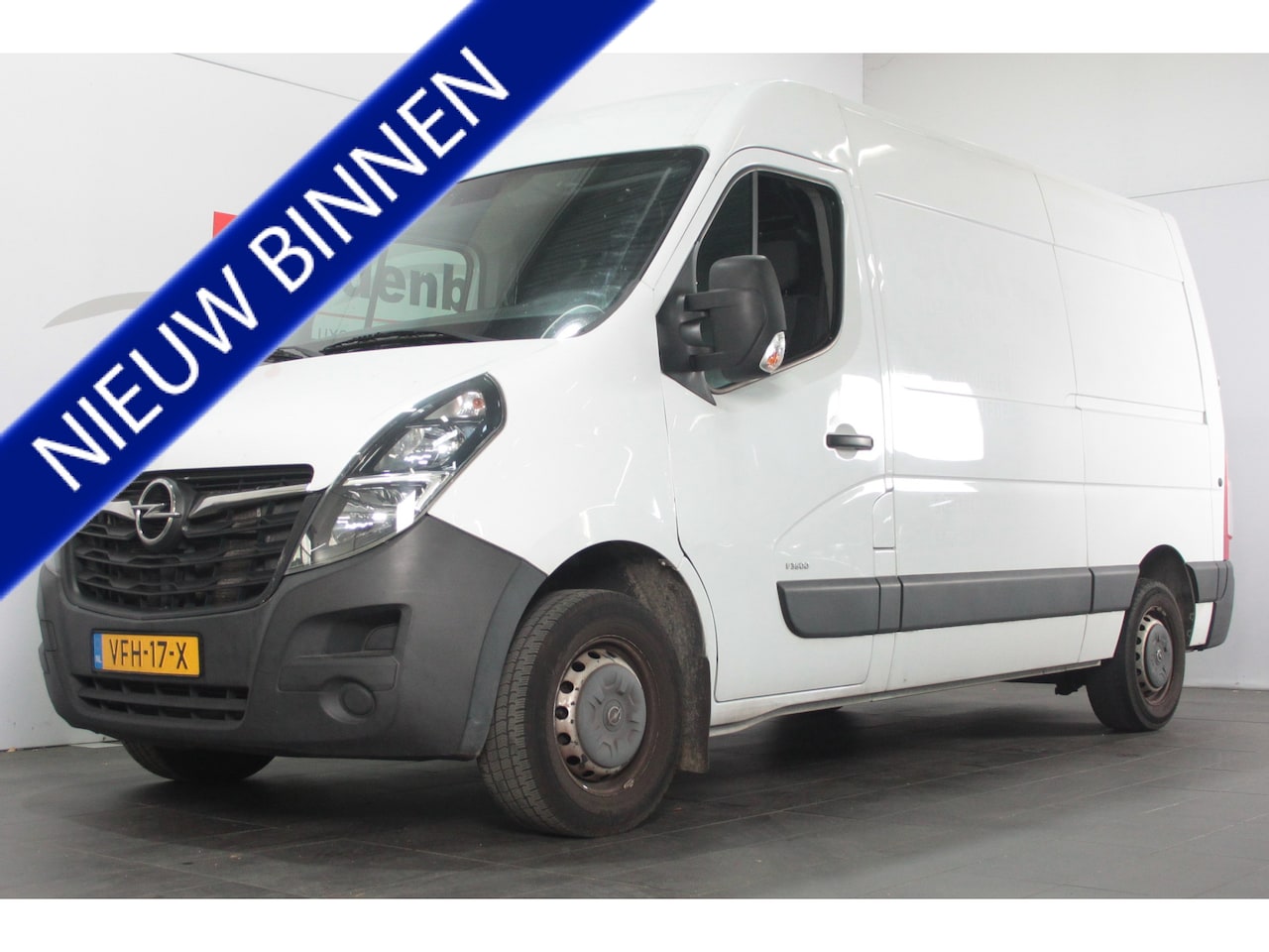 Opel Movano - 2.3 Turbo L2H2 - Elek. laadklep - 3 pers. - Camera - AutoWereld.nl