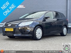 Ford Focus Wagon - 1.6 TDCI ECOnetic Lease Trend | Airco | Cruise | Navi | PDC | Trekhaak |