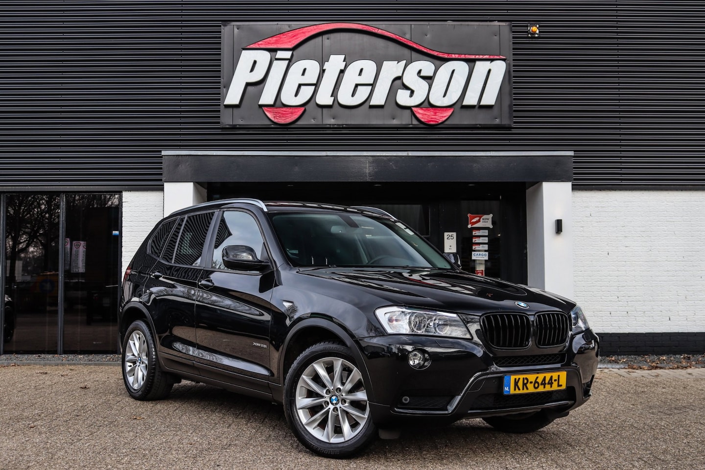 BMW X3 - XDrive28i High Executive TREKHAAK LEDER XENON - AutoWereld.nl