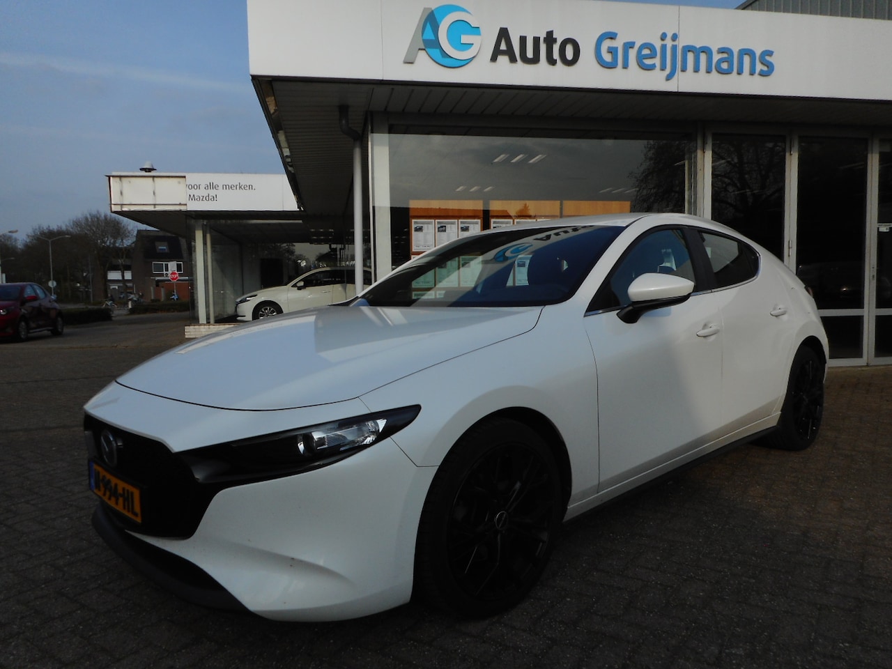 Mazda 3 - 2.0 e-SkyActiv-G M Hybrid 122 18 Inch Wielen - AutoWereld.nl