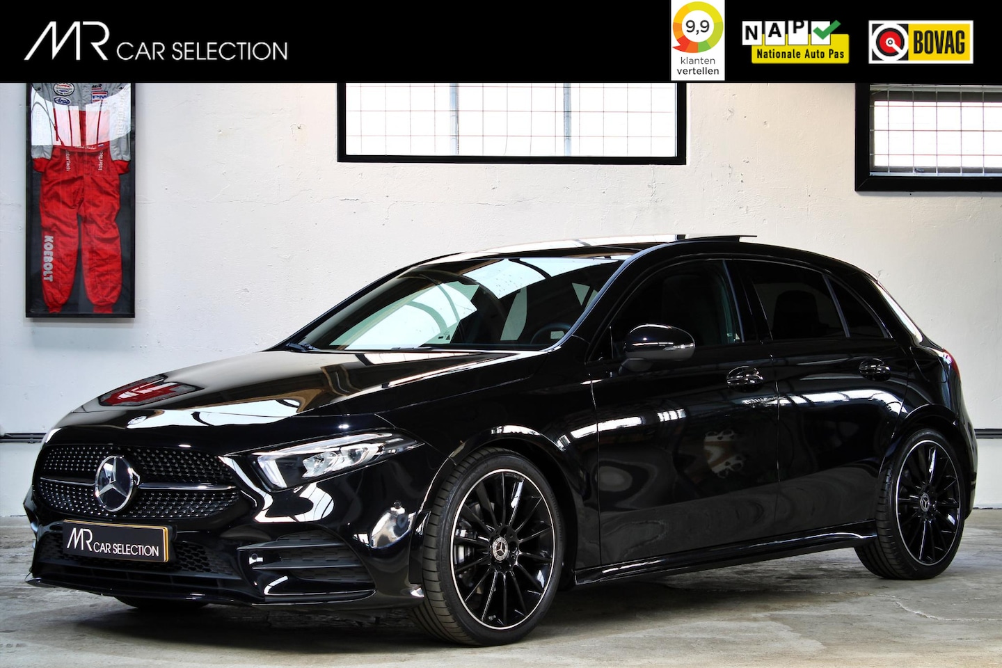 Mercedes-Benz A-klasse - 180 AMG Line | Panoramadak | Night | 19 inch | Sfeerverlichting | Apple Carplay | NL auto - AutoWereld.nl