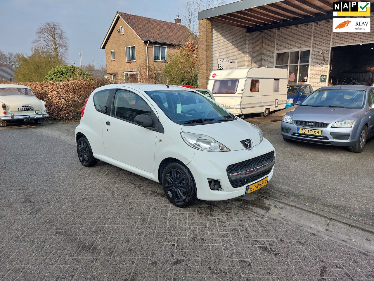 Peugeot 107 - 1.0-12V XR 1.0-12V XR - AutoWereld.nl