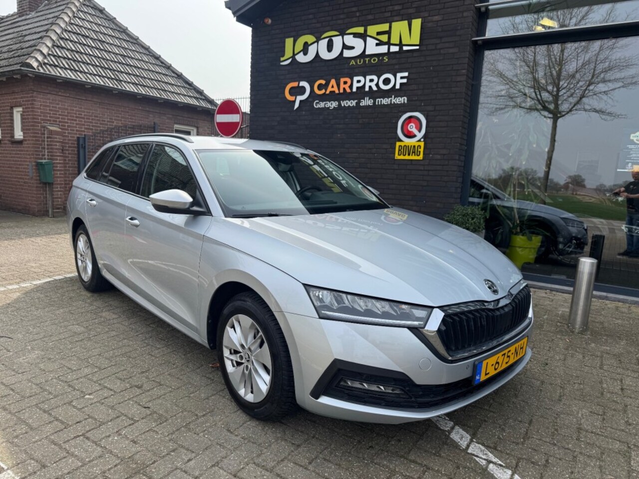 Skoda Octavia - 1.0 TSI BNS EDITION - AutoWereld.nl
