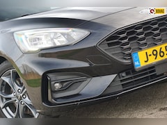 Ford Focus Wagon - 1.0 EcoBoost ST Line Business | Panther black | Winterpack/LaneAssist/Cruise/LMV