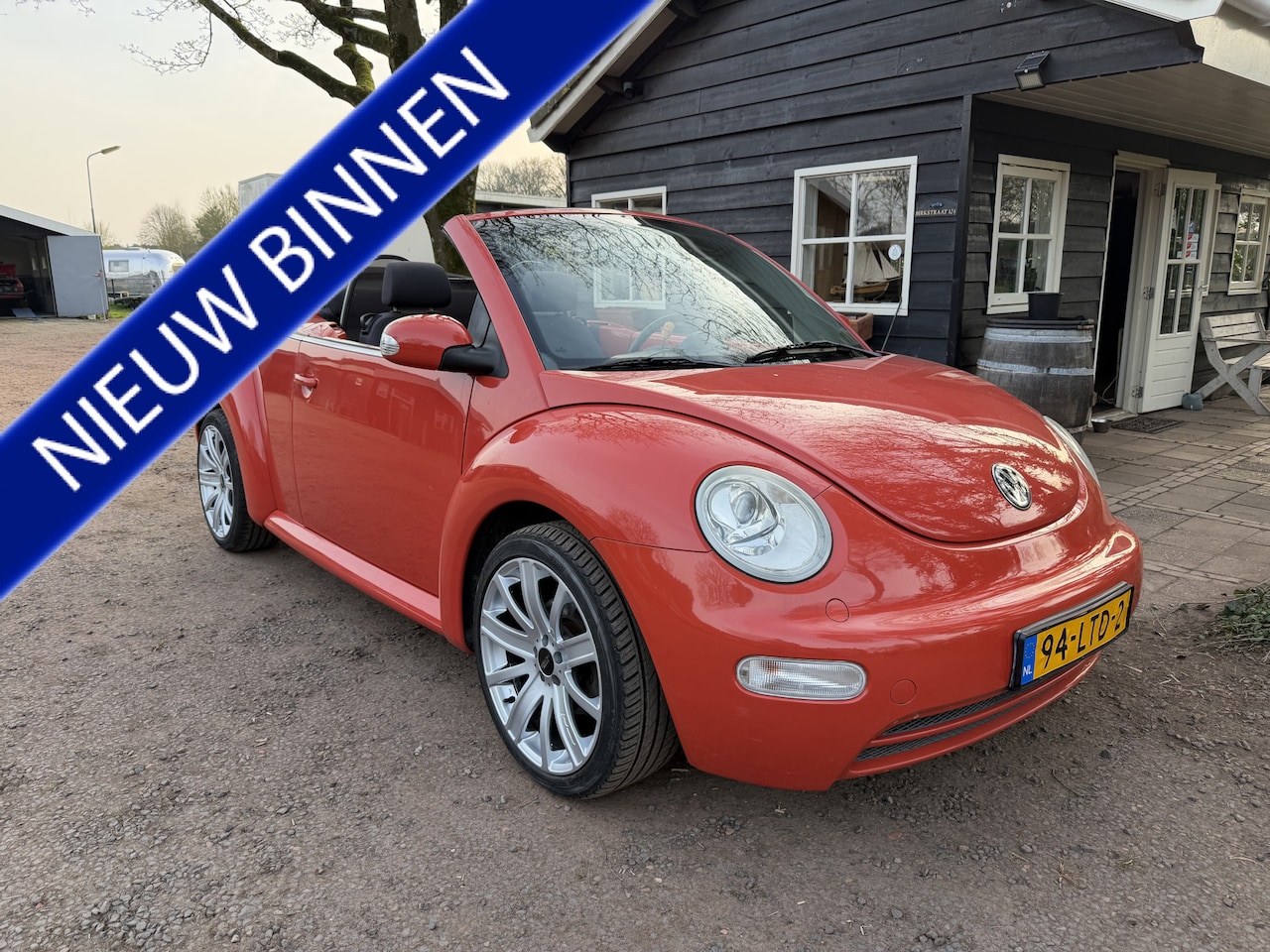 Volkswagen New Beetle Cabriolet - 2.0 Turijn Comfort ELEK.KAP|XENON - AutoWereld.nl