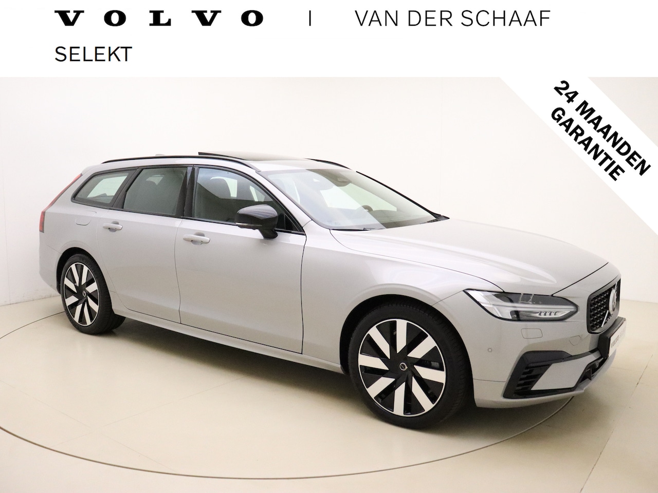 Volvo V90 - T6 350pk AWD Ultra Dark / 360 Camera / Head-Up / Schuif/kanteldak / Trekhaak / BLIS / Harm - AutoWereld.nl
