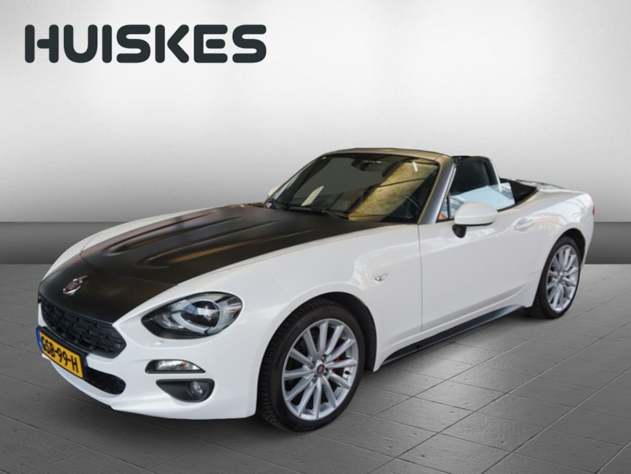 Fiat 124 Spider - 1.4 MultiAir Turbo Lusso Parelmoer-lak | Leder | Stoelverwarming - AutoWereld.nl