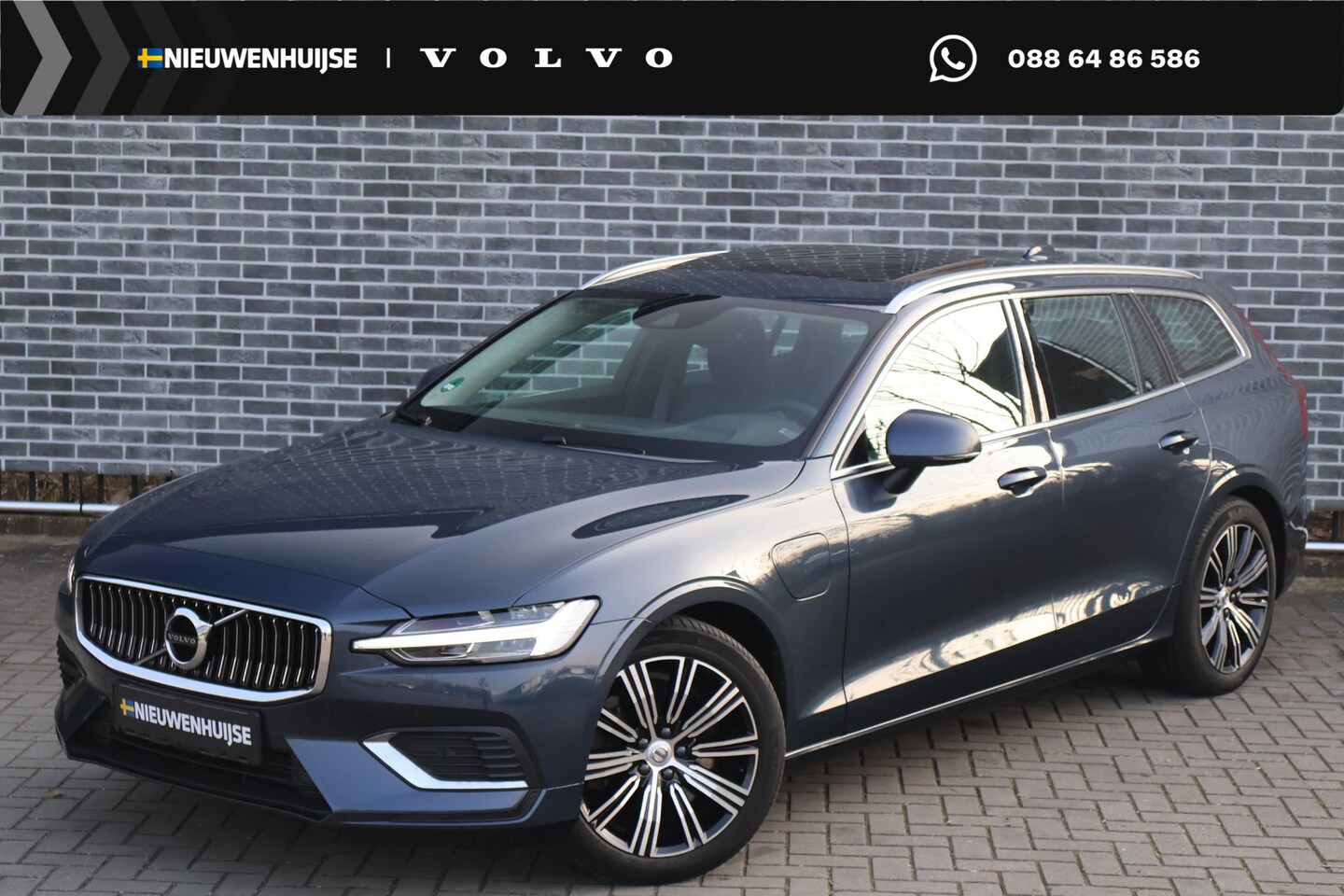 Volvo V60 - 2.0 T6 Recharge AWD Business Pro | Plug-in Hybrid (PHEV) | Navigatie | Apple Carplay | And - AutoWereld.nl