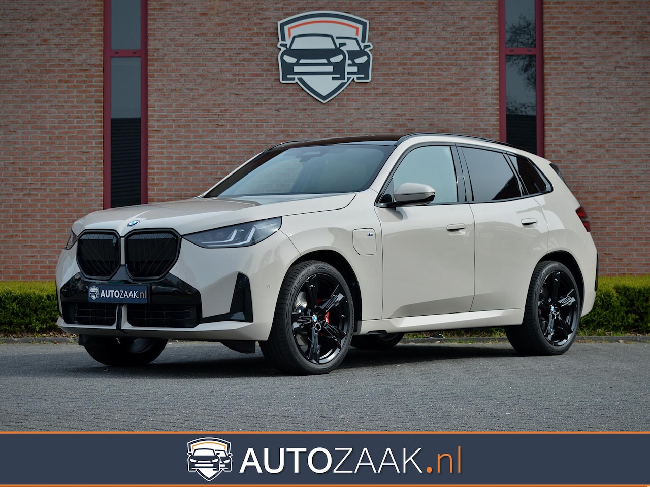 BMW X3 - 30e xDrive M Sport Pro | Professional | Premium - AutoWereld.nl