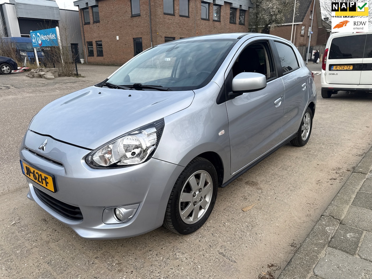 Mitsubishi Space Star - 1.0 Bright 1.0 Bright - AutoWereld.nl