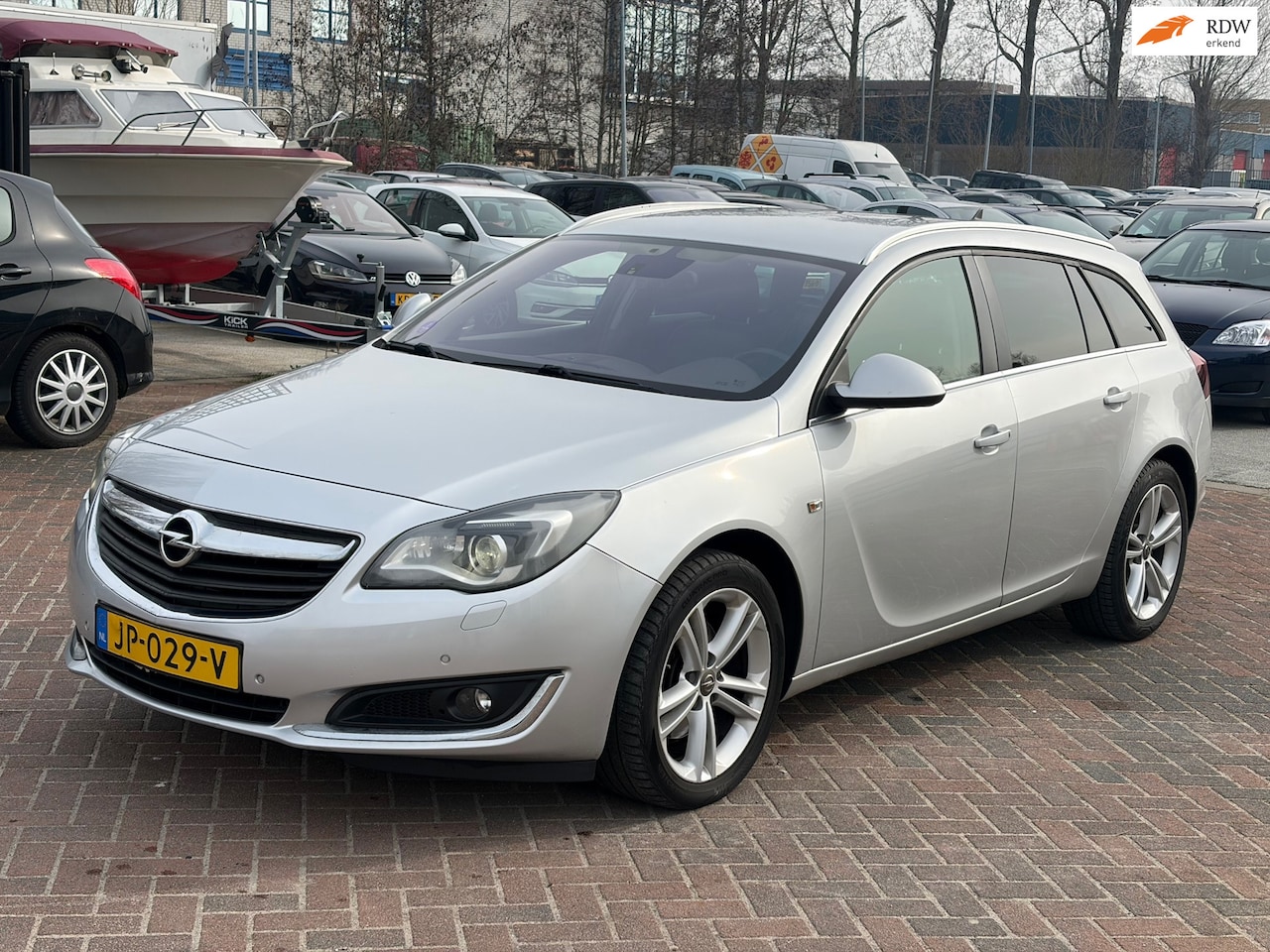 Opel Insignia Sports Tourer - 1.6 T Business+ AIRCO! LEDER! 235DKM NAP 2016 - AutoWereld.nl