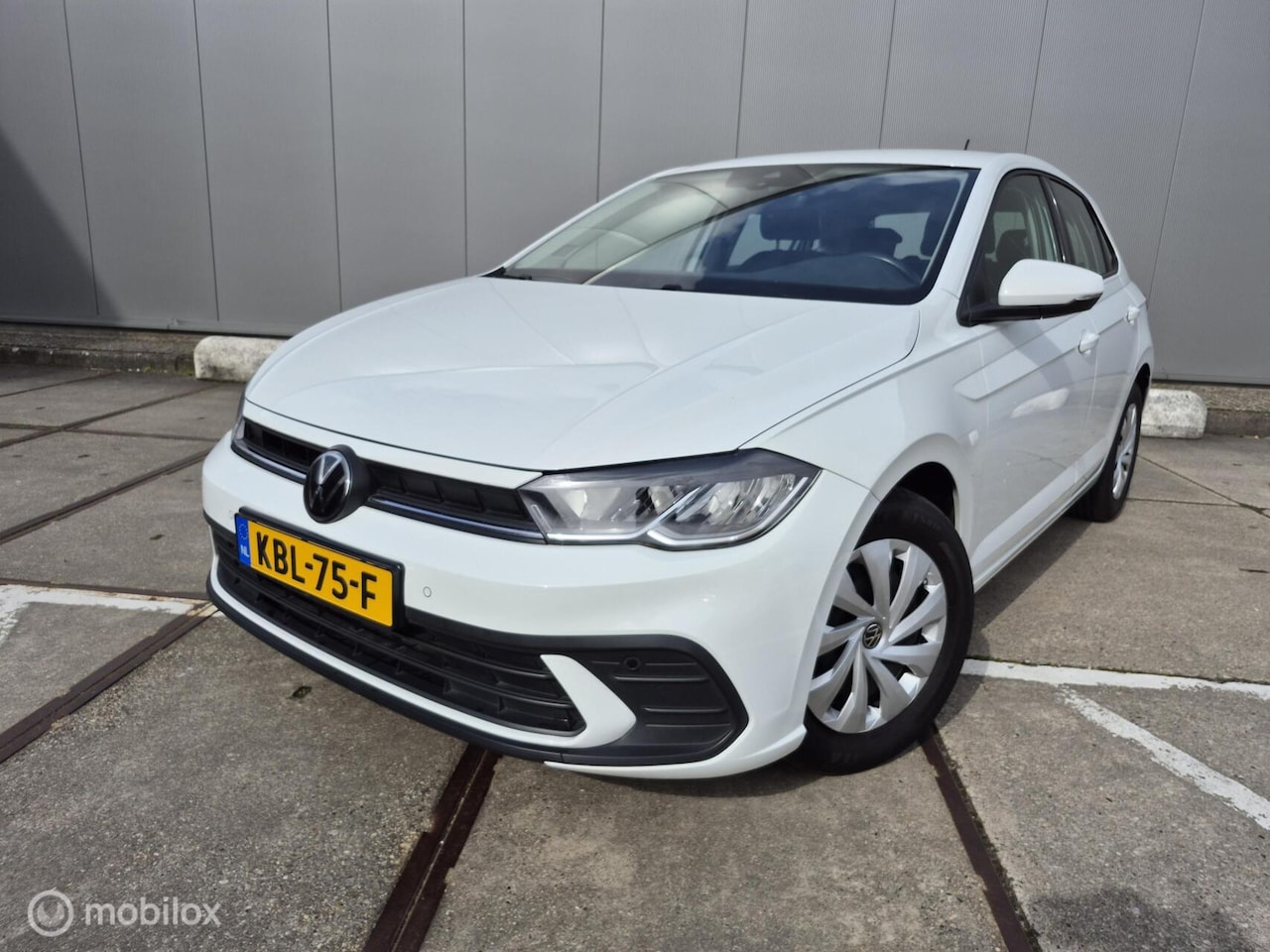 Volkswagen Polo - 1.0 TSI Polo Carplay / Navi / Cruise / PDC / LED - AutoWereld.nl
