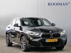 BMW X2 - sDrive20i High Executive 192 Pk Automaat M-pakket / Navigatie / PDC / Trekhaak afneembaar