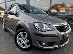 Volkswagen Touran Cross - 1.4 TSI Comfortline Touran