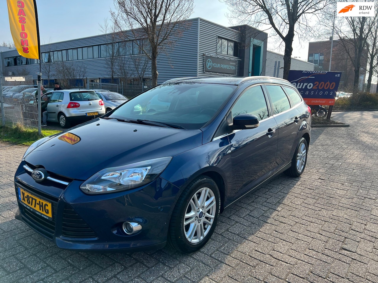 Ford Focus Wagon - 2.0 TDCI Titanium - AUTOMAAT - TREKHAAK ! - AutoWereld.nl