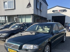 Volvo S80 - 2.4 Turbo Dynamic Automaat. Goed rijdende en keurig nette s80 met alle optie, s. Apk 20-06