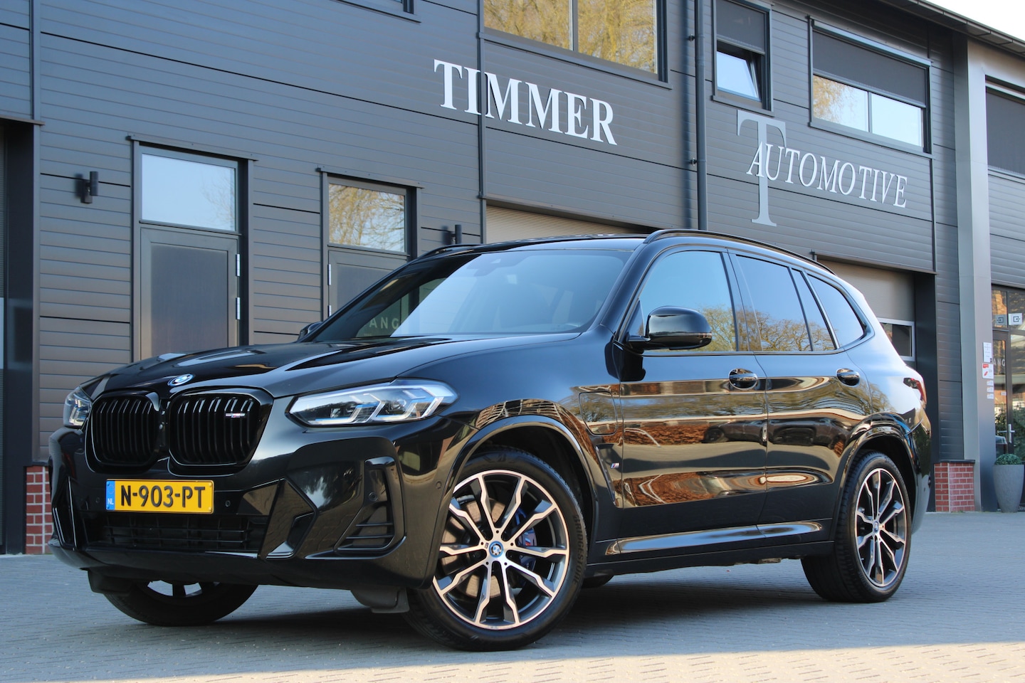 BMW X3 - xDrive30e M Sport Business Edition Plus - Facelift - Dealer onderhouden - 20 inch -Laserli - AutoWereld.nl