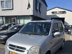 Opel Agila - 1.2-16V Color Edition Keurig nette Agila, Inclusief nieuwe Apk bij aankoop