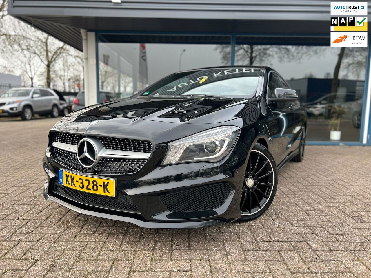 Mercedes-Benz CLA-Klasse - 180 Ambition|AMG Pakket|PDC|ORG NL - AutoWereld.nl