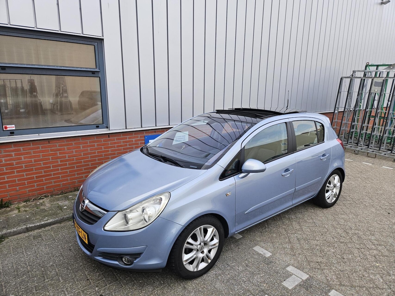 Opel Corsa - 1.4-16V Pano Climate Cruise - AutoWereld.nl