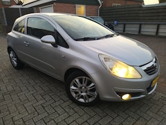 Opel Corsa - 1.0-12V Enjoy