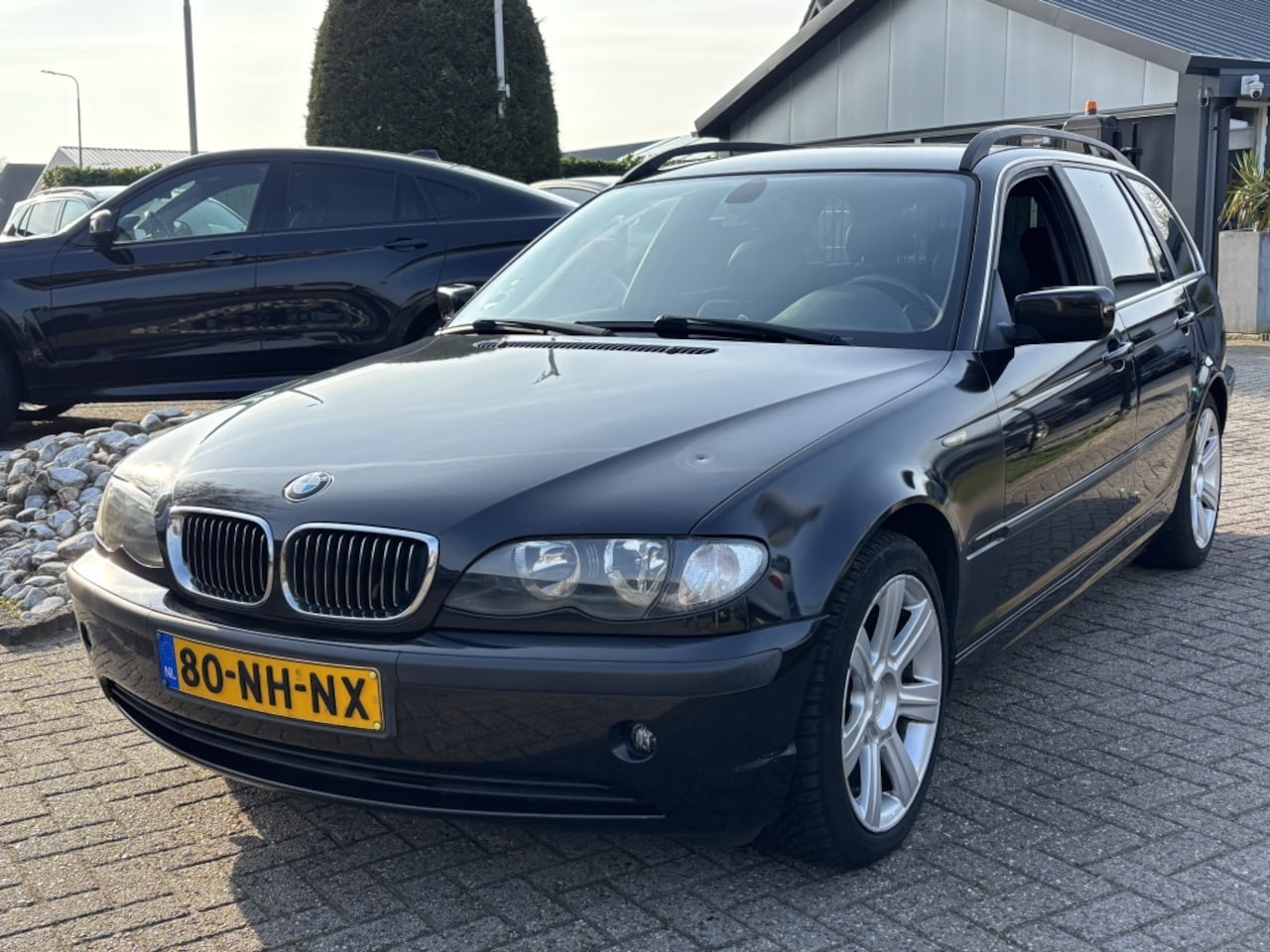 BMW 3-serie Touring - 320i Autonaat Zwart 2003 6-Cilinder - AutoWereld.nl