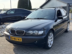 BMW 3-serie Touring - 320i Automaat Zwart 2003 6-Cilinder