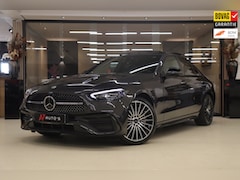Mercedes-Benz C-klasse - 300 E AMG Line / PANO/HUD/CARPLAY/SFEERVERLICHTING/BOMVOL