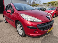 Peugeot 207 - XT 1.6-16V, Airco, Lichtmetalen velgen, Trekhaak