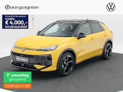Volkswagen T-Roc - R-Line First Edition 1.5 eTSI 150 PK | Trekhaak | Elektrische Achterklep | 360 Camera | He