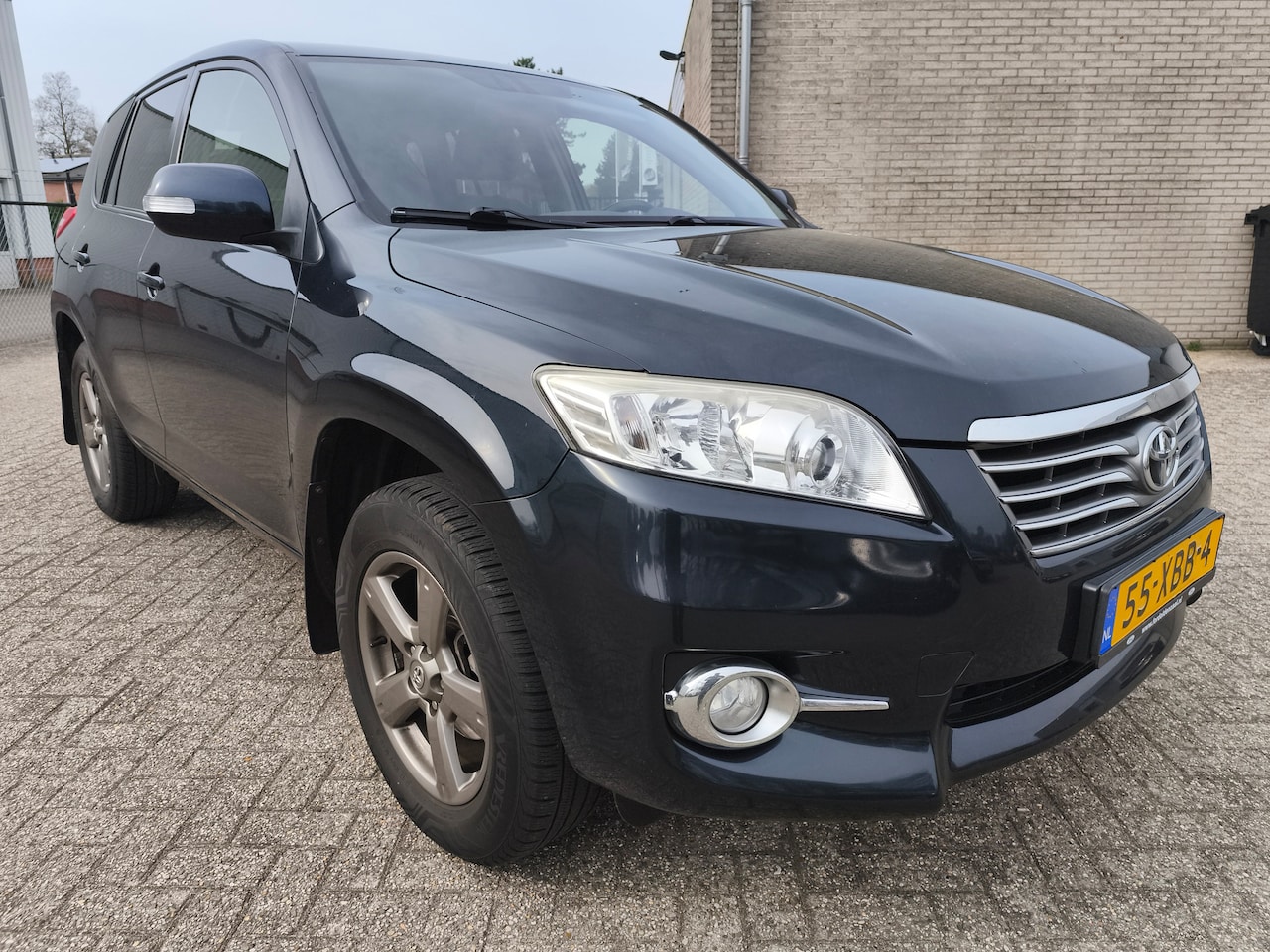Toyota RAV4 - 2.0 VVT-i 2WD X-Style, Trekhaak - AutoWereld.nl