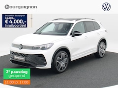 Volkswagen Tiguan - 1.5 eHybrid R-Line Edition 204 PK | Trekhaak | 360 Camera | LED Matrix | Black Style | Ada