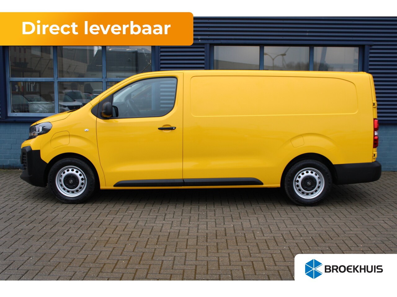 Opel Vivaro Electric - L3 50 kWh 0% RENTE | BETIMMERING LAADRUIMTE | 8 JAAR GARANTIE | CAMERA | DRAADLOOS CARPLAY - AutoWereld.nl