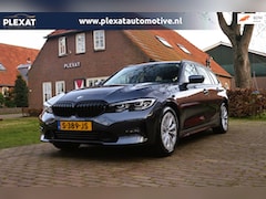BMW 3-serie Touring - 318i High Executive Aut. | Zomer + Winterset | Full Led | Apple Car Play | Keurige staat |