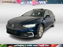 Volkswagen Passat Variant - 1.4 TSI PHEV GTE Business / AUTOMAAT/ PANO/ DCC/ PARK.SENSOR.V+A/ 360 CAMERA/ ERGO COMFORT