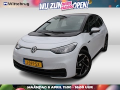 Volkswagen ID.3 - First 58 kWh 204pk / Navi / Parkeersensoren v+a / LM 18'' / App Connect