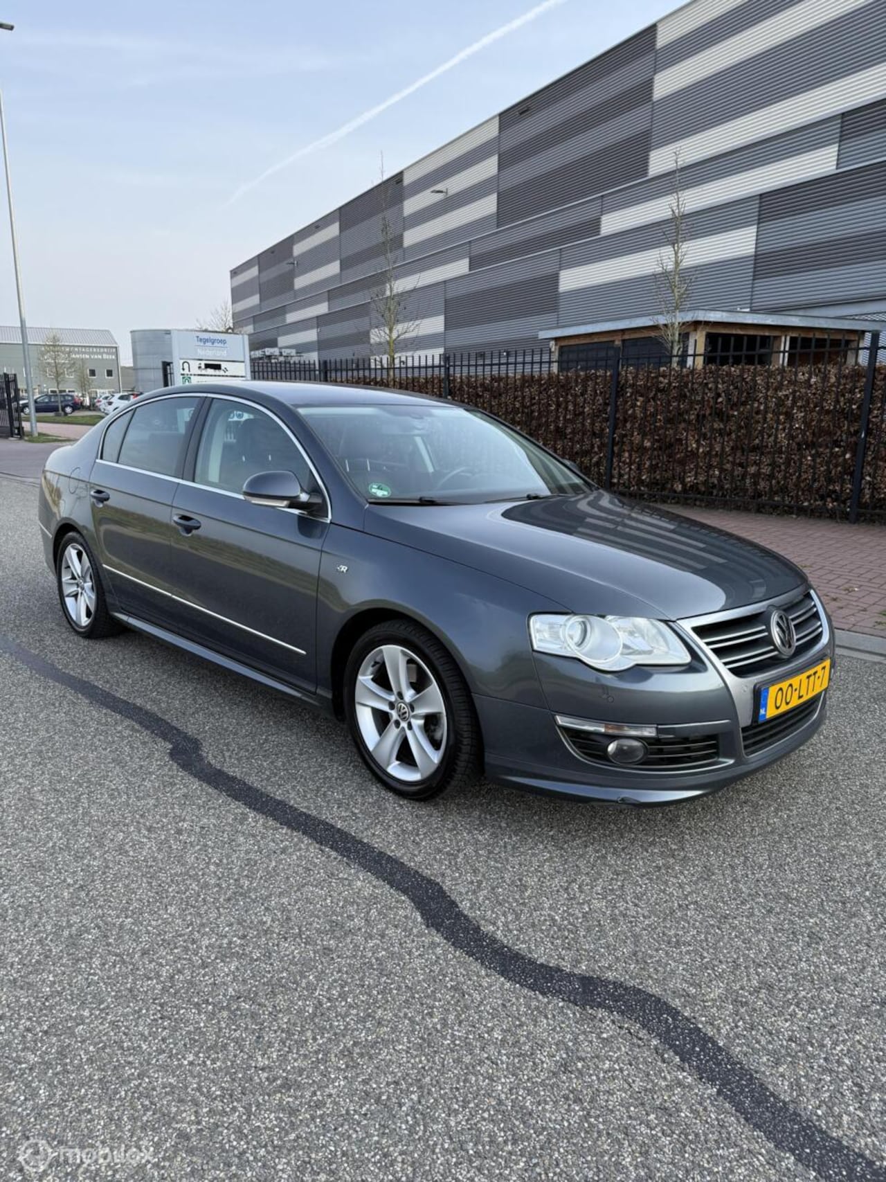 Volkswagen Passat - 1.8 TFSI Highline 1.8 TFSI Highline - AutoWereld.nl