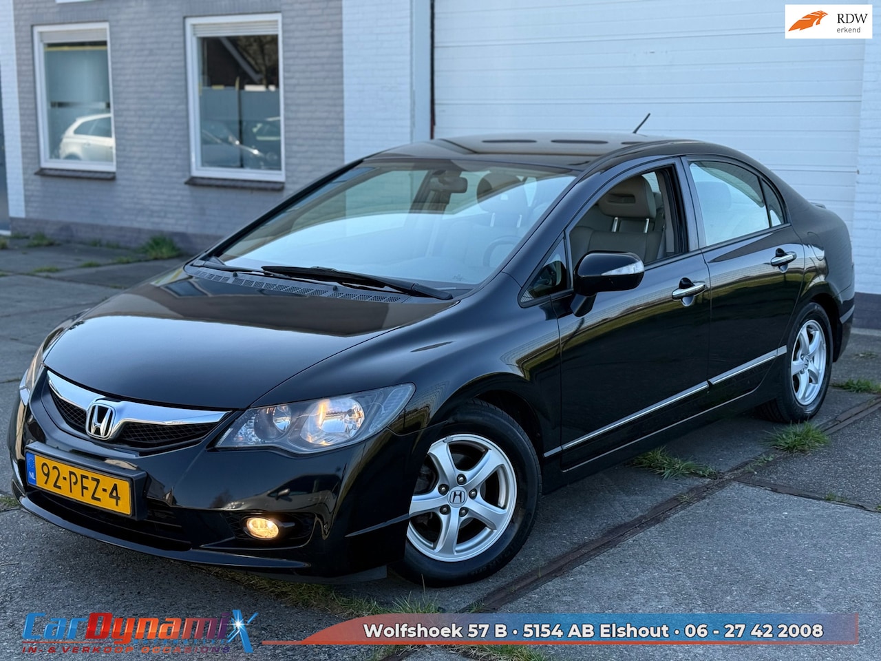 Honda Civic - 1.3 Hybrid Comfort | Leer | Stoelverw | 1e Eig. | Automaat | Nwe APK - AutoWereld.nl