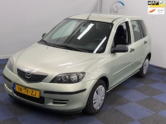 Mazda 2 - 2 1.4 Touring / RIJDT SCHAKELT GOED / AIRCO / NETTE AUTO