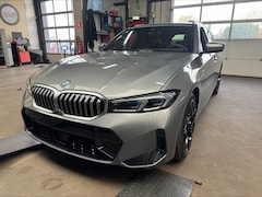 BMW 3-serie Touring - 330 E M Sport Automaat