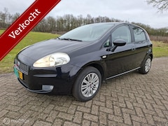 Fiat Grande Punto - 1.4 Edizione Lusso 4 dr goed onderhouden