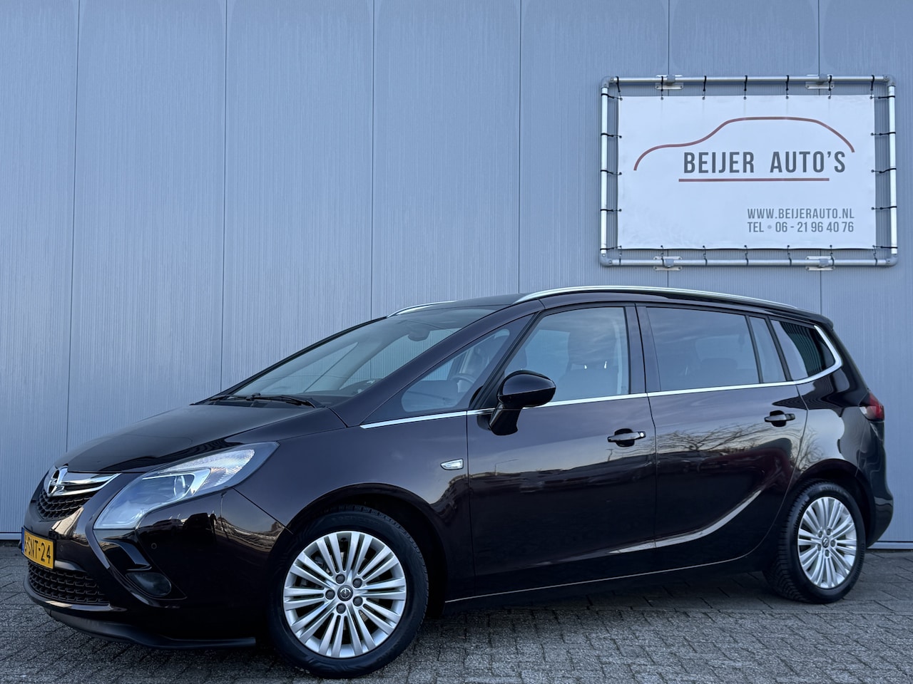 Opel Zafira Tourer - 1.4 Design Edition Navigatie/Trekhaak/Camera. - AutoWereld.nl
