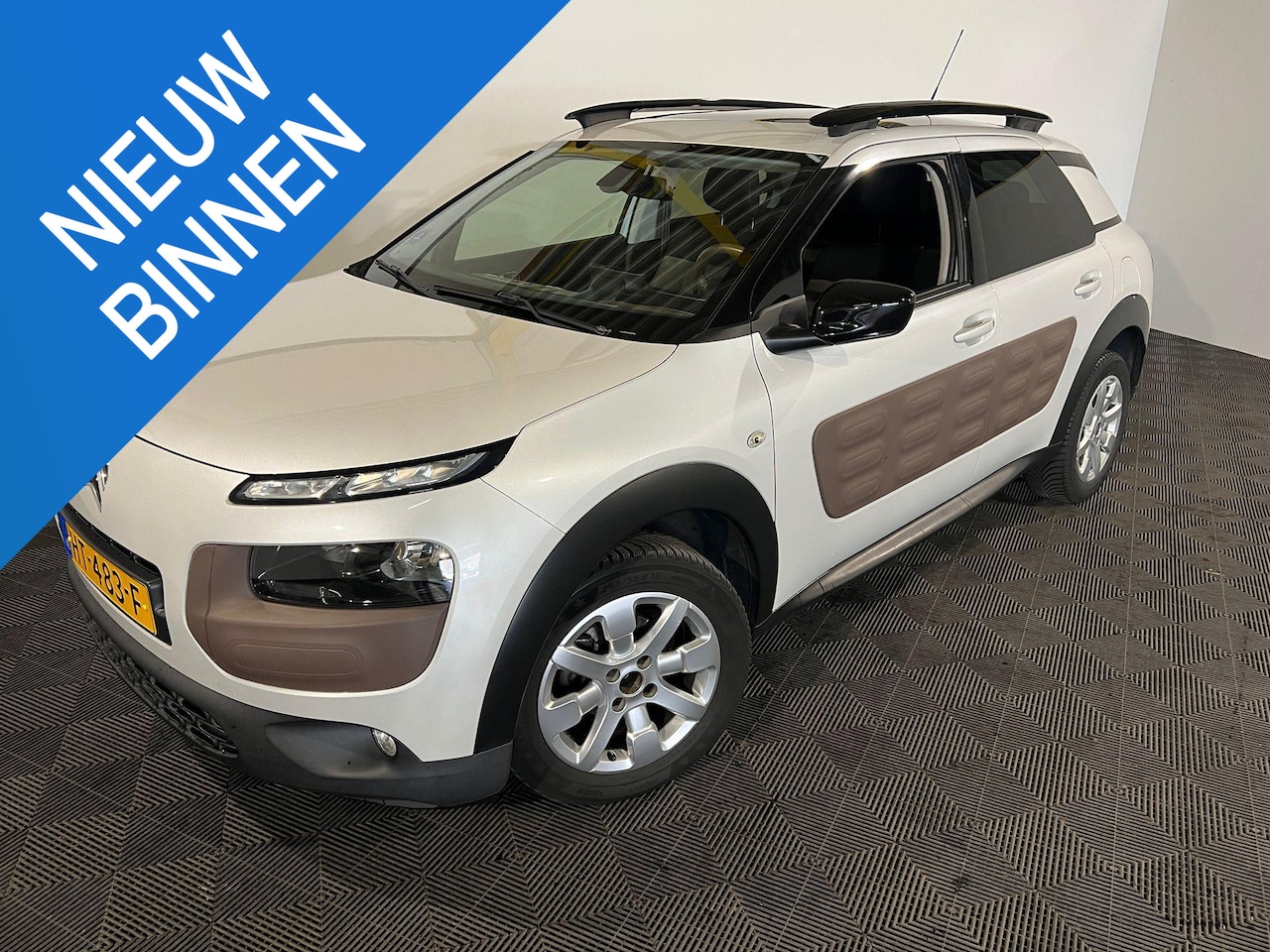 Citroën C4 Cactus - 1.2 PureTech Shine 1.2 PureTech Shine - AutoWereld.nl