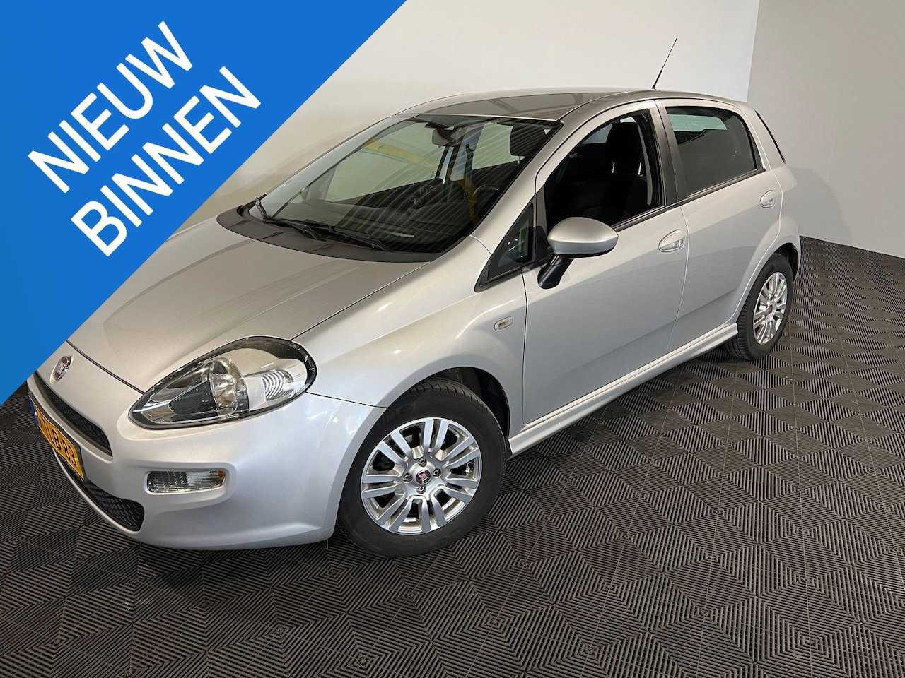 Fiat Punto Evo - 0.9 TwinAir Street 0.9 TwinAir Street - AutoWereld.nl