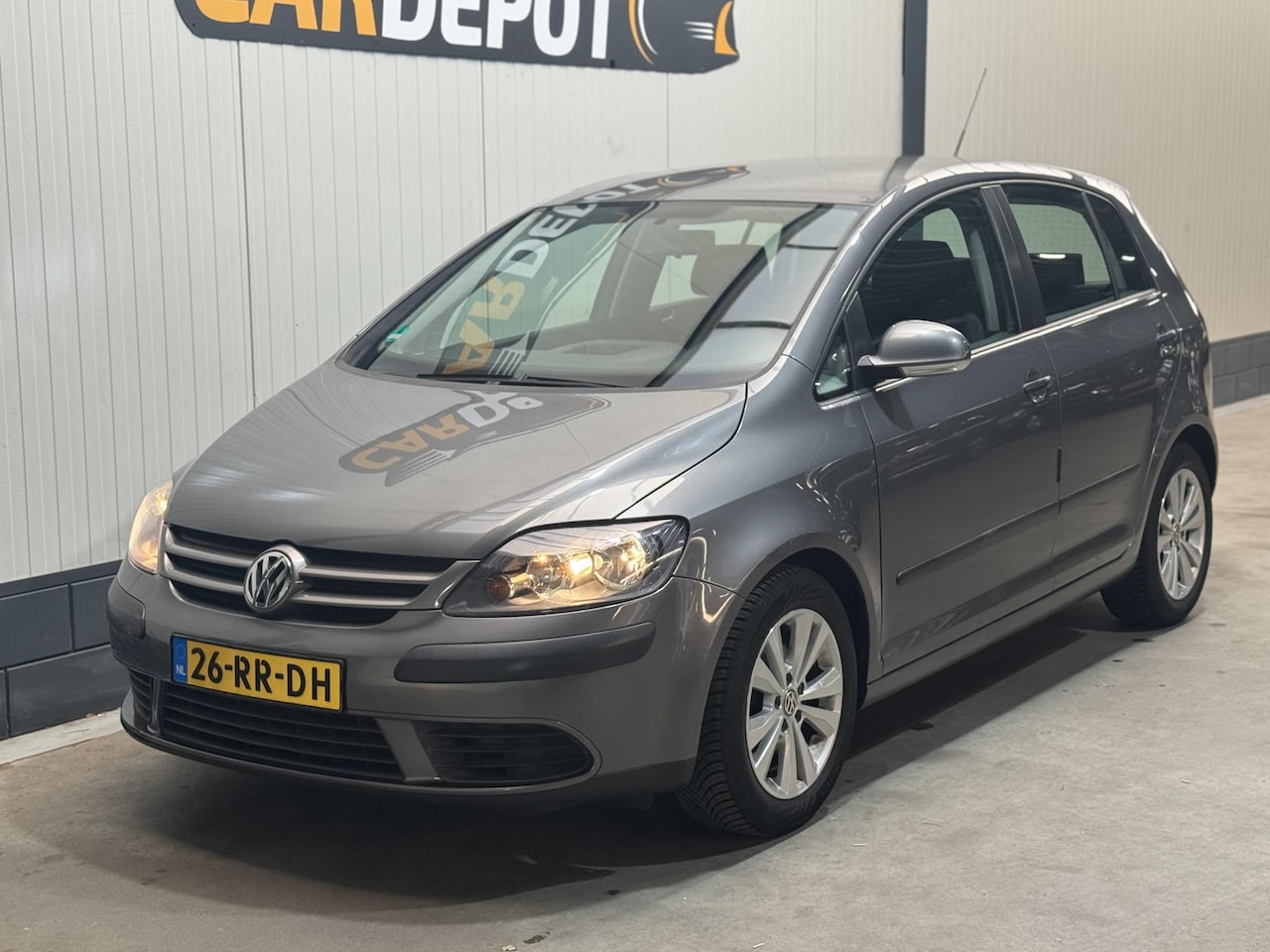 Volkswagen Golf Plus - 1.6 FSI Comfortline Business Zeer Netjes Airco - AutoWereld.nl