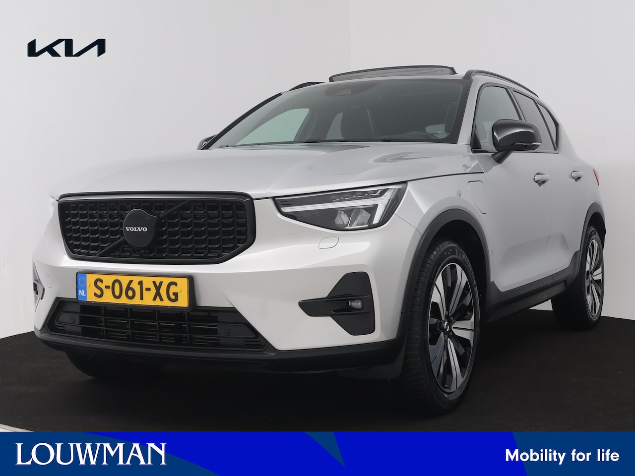 Volvo XC40 - 1.5 T5 Recharge Inscription | Panoramadak | Harman Kardon | Camera | NL AUTO | NAP | - AutoWereld.nl