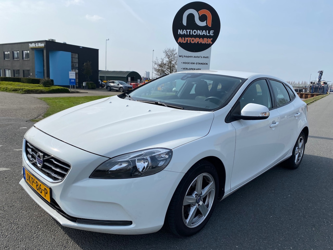 Volvo V40 - 2012 * 1.6 D2 Summum * EURO 5 * 156.000 KM - AutoWereld.nl