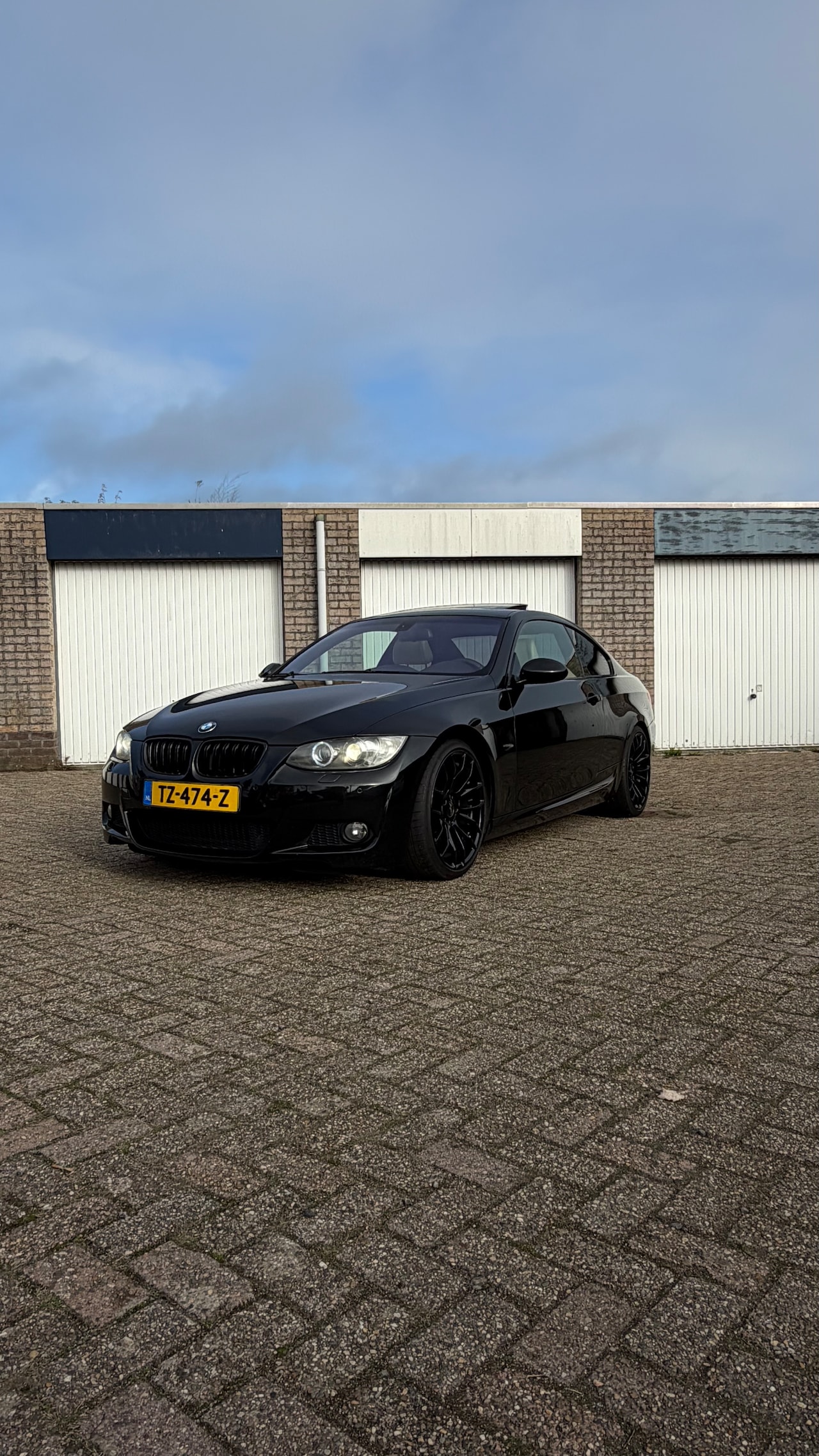 BMW 3-serie Coupé - 335i High Executive 335i Coupe-High Executive-schuif/kantel-leder - AutoWereld.nl