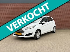 Ford Fiesta - 1.0 Style / NAP / Airco / Parkeersensoren / Nieuwe Distributie