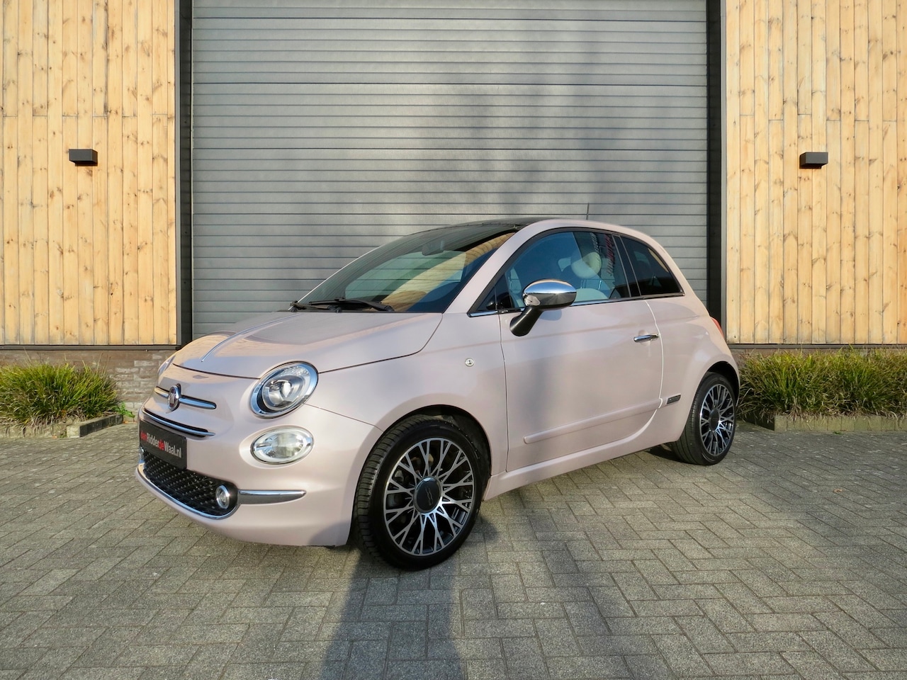 Fiat 500 - 1.2 Star *Big navi *Cruise con*Carplay*Unieke kleur - AutoWereld.nl